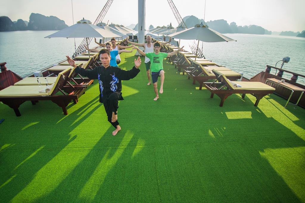 Hotel Dragon Legend Cruise Hạ Long Exterior foto
