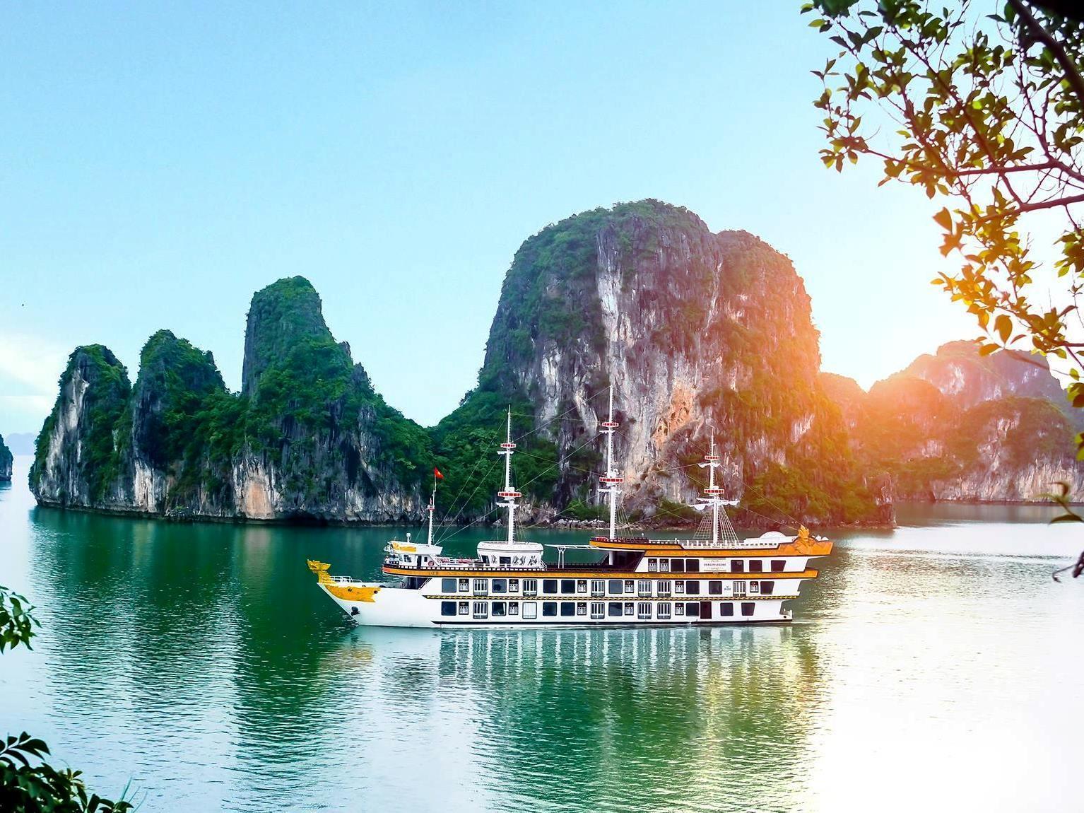 Hotel Dragon Legend Cruise Hạ Long Exterior foto