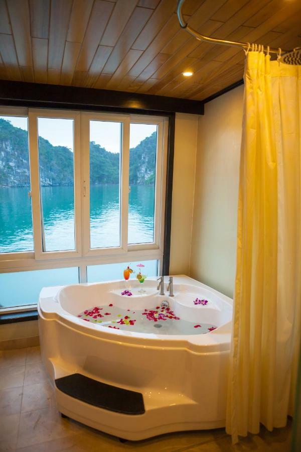 Hotel Dragon Legend Cruise Hạ Long Exterior foto