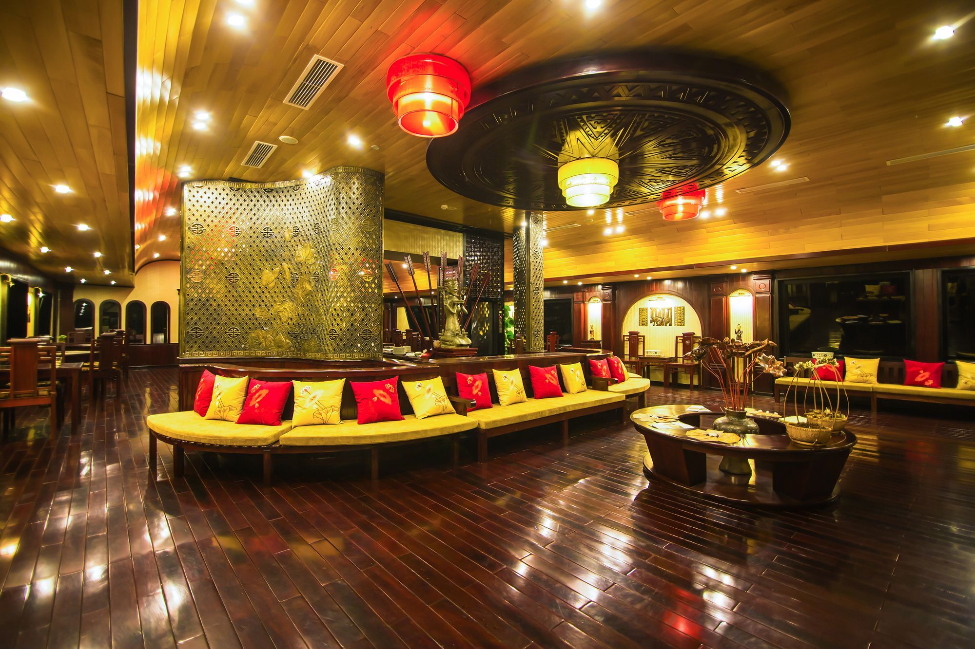 Hotel Dragon Legend Cruise Hạ Long Exterior foto