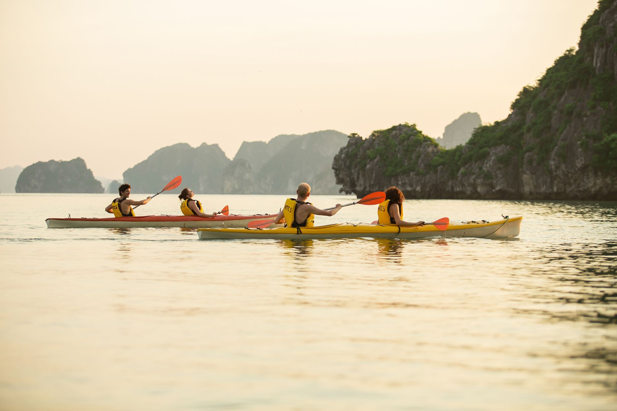 Hotel Dragon Legend Cruise Hạ Long Exterior foto